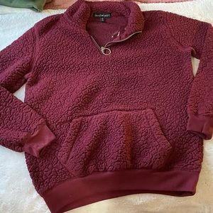 Derek Heart Winter Burgundy Funnel
Neck Sweatshirt